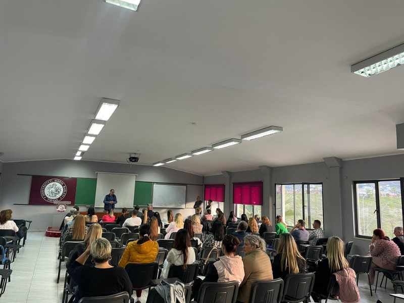 Nis me sukses viti akademik në programet Master në Edukim në UniBA