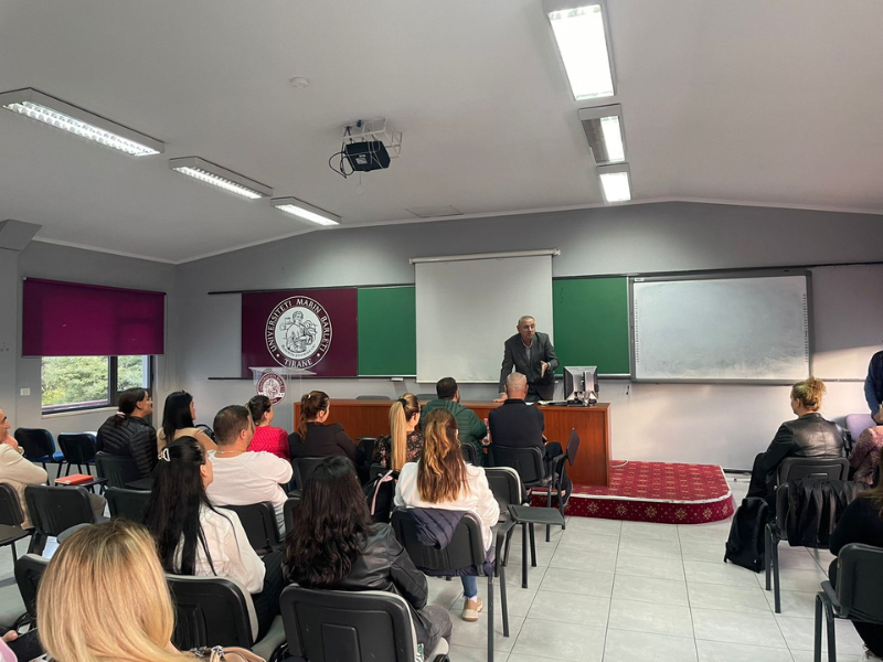 Nis me sukses viti akademik në programet Master në Edukim në UniBA