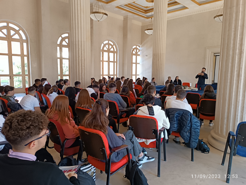 UniBa aktivitet në Fier në kuadër të 