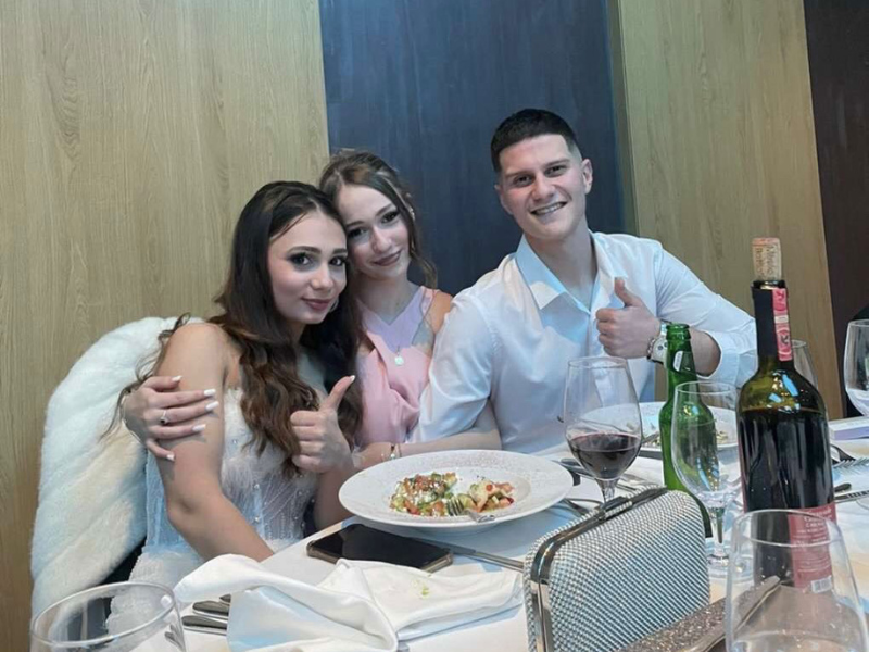 Studentët Barletas në ballon e fundvitit