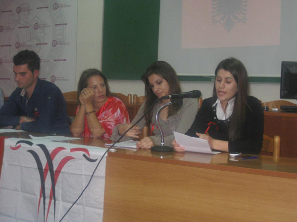 Forum studentor me teme: "Shteti në këndvështrimin e klasikëve dhe 100 vjetori i pavarësisë së shtetit shqiptar"