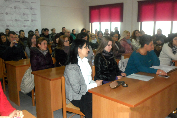 Znj.Mirela Arqimandriti: "Fuqizimi i gruas sipërmarrëse në kontekstin Shqiptar"