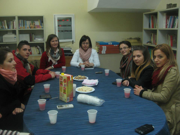 Klubi i Vullnetarëve të UB-së tek ambjentet e Caritas Albania