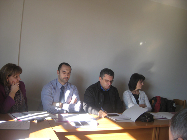 Tryezë e rrumbullakët nga Fakulteti i Ekonomisë dhe Financës në Universitetin "Barleti".