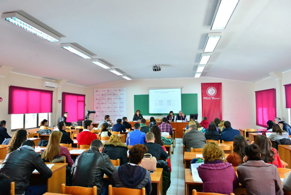 Leksion i hapur me temë "Taksa Progresive vs Taksa e sheshtë".