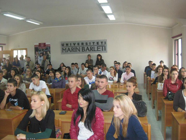 Dita e parë e vitit akademik 2012-13 në Univ. 