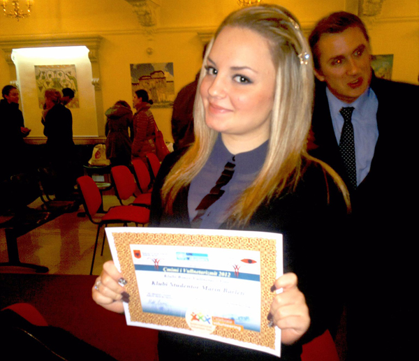 Klubi i vullnetarëve në UB, nderohet me Cmimin e Vullnetarizmit 2012