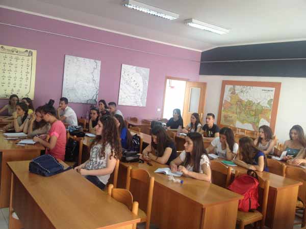 PëRFUNDOJNë KURSET FALAS PëR PROVIMET E MATURëS SHTETëRORE