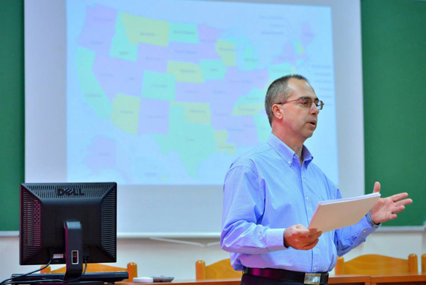 Leksione të hapura me temë: E Djathta Fetare në SHBA.