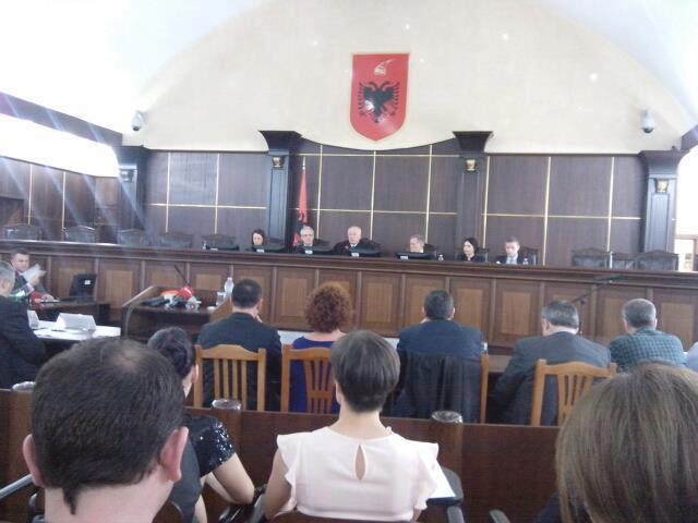 Studentët e ekselencës së universitetit “Barleti” në Gjykatën e Lartë 