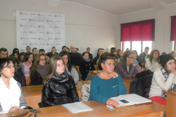 Znj.Mirela Arqimandriti: "Fuqizimi i gruas sipërmarrëse në kontekstin Shqiptar"