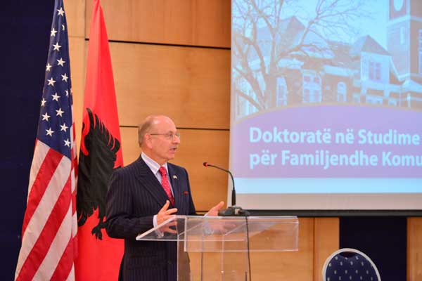 ceremonia e hapjes së programit të doktoratës Studime ndërkombëtare për familjen dhe komunitetin
