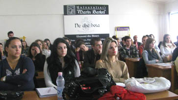 Profesori Luis Felipe Hax Niencheski viziton Universitetin Barleti