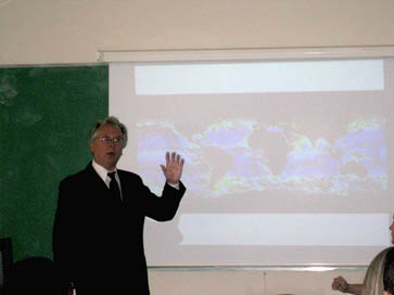 Profesori Luis Felipe Hax Niencheski viziton Universitetin Barleti