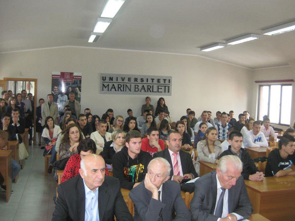 Dita e parë e vitit akademik 2012-13 në Univ. 