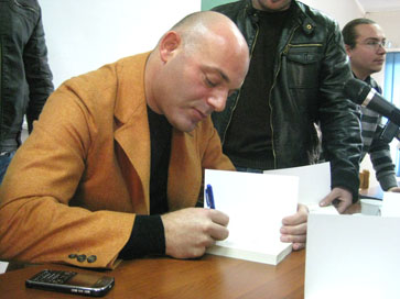 Blendi Fevziu në Universitetin Barleti