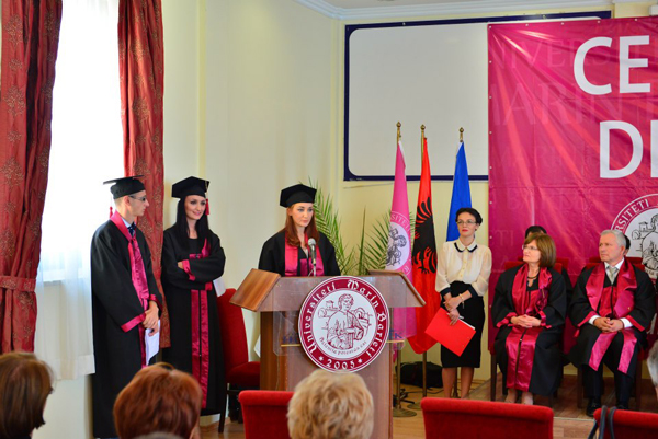 Ceremonia e diplomimit për vitin akademik 2011 - 2012