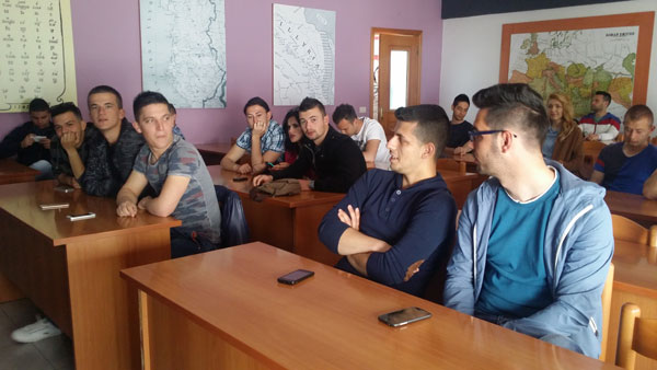 Informatikë, sesion informues lidhur me "Sigurinë Kompjuterike"