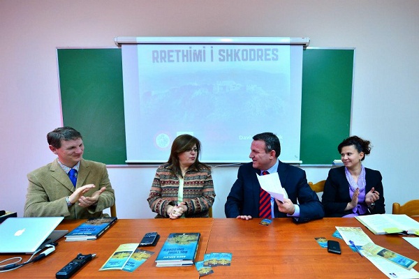 Promovim Libri "Rrethimi i Shkodrës" vepër monumentale e Barletit.