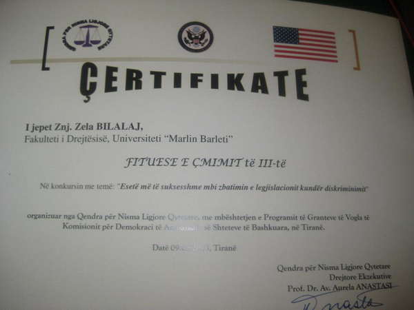 Studentja Zela Bilalaj fiton çmimin e tretë në konkursin me temë diskriminimin