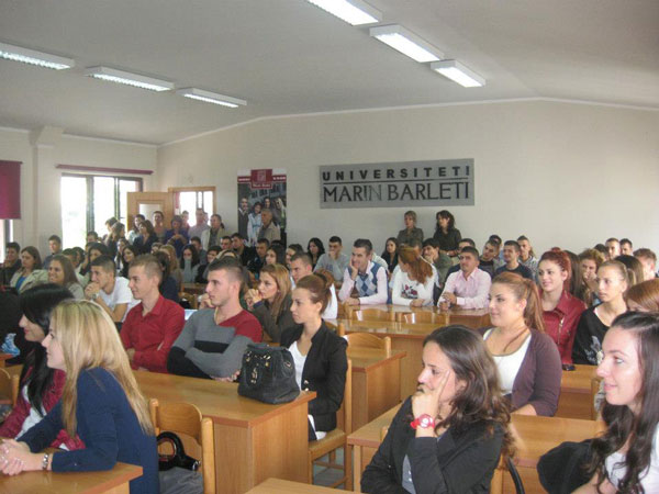 Dita e parë e vitit akademik 2012-13 në Univ. 