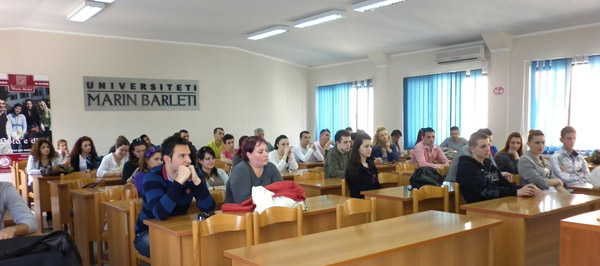 Rudina Xhunga në Universitetin Barleti