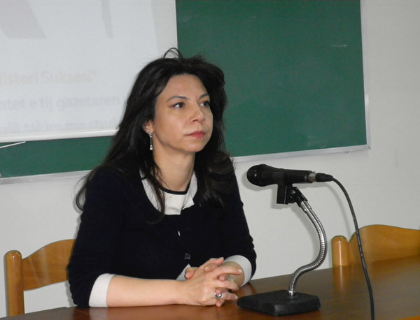 Rudina Xhunga në Universitetin Barleti