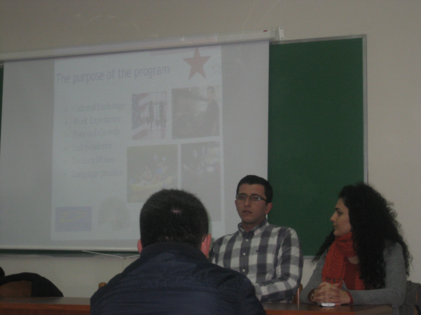 Prezantim i programit veror "Work and Travel" nga kompania ZIP Travel në ambjentet e Universitetit "Barleti"