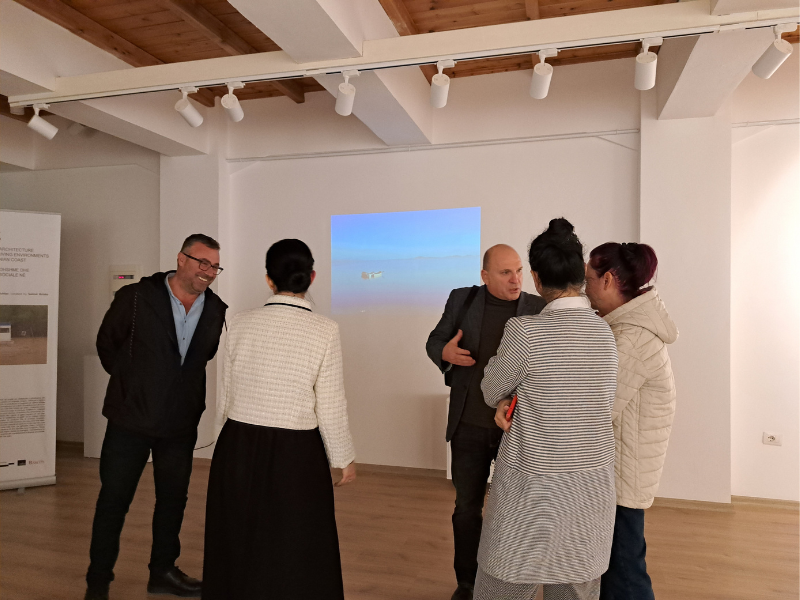 Kioska - Arkitektura e Përkohshme dhe Mjediset e Jetës Sociale në Bregdetin Shqiptar