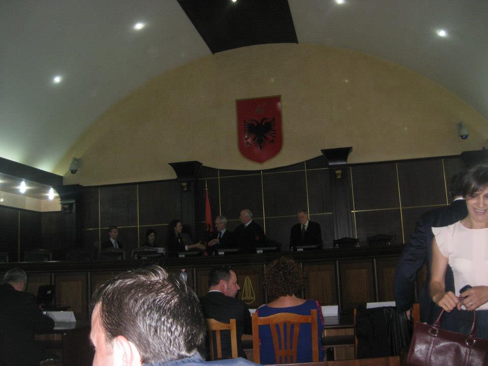 Studentët e ekselencës së universitetit “Barleti” në Gjykatën e Lartë 