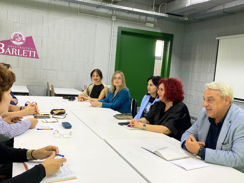 Takim me Stafin e Trajnerëve: Përgatitja për Vitin Akademik 2023-2024