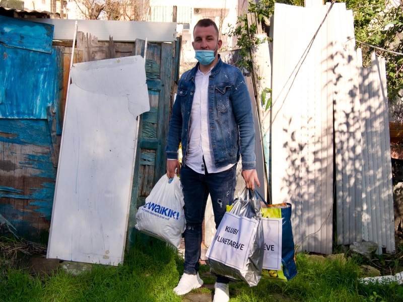 Klubi i Vullnetarëve në ndihmë të familjes Berisha