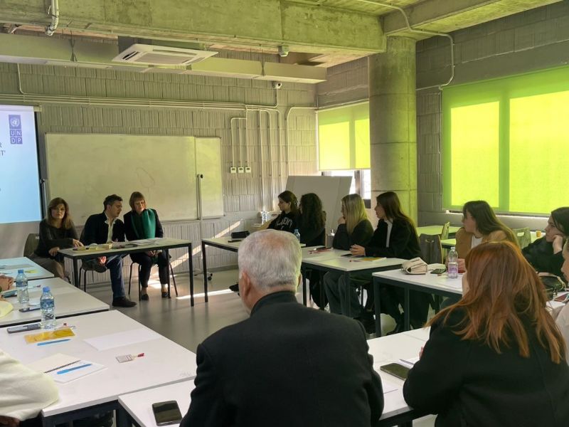 STUDENTËT E DREJTËSISË NË TRAJNIMIN E RADHËS