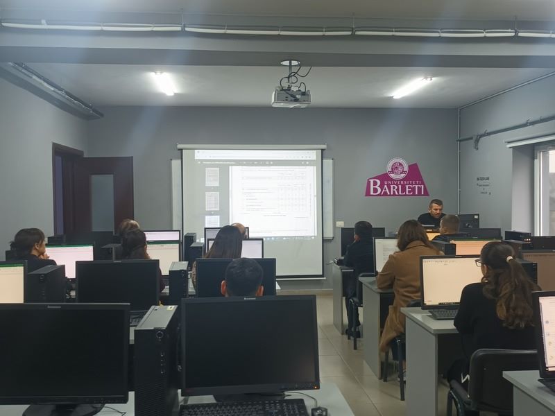 Analizë e të Dhënave përmes programit SPSS