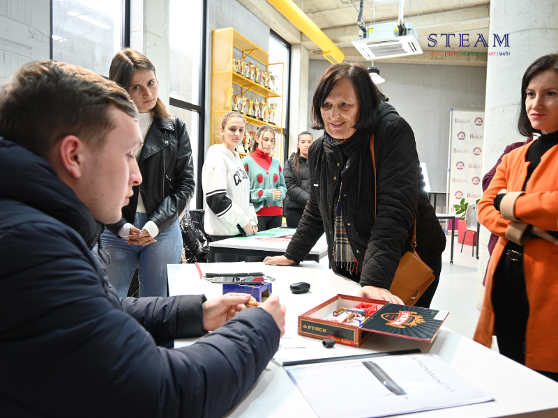Demostrimi i projekteve STEAM 2023-Gjimnazi Andon Zako Çajupi Tiranë
