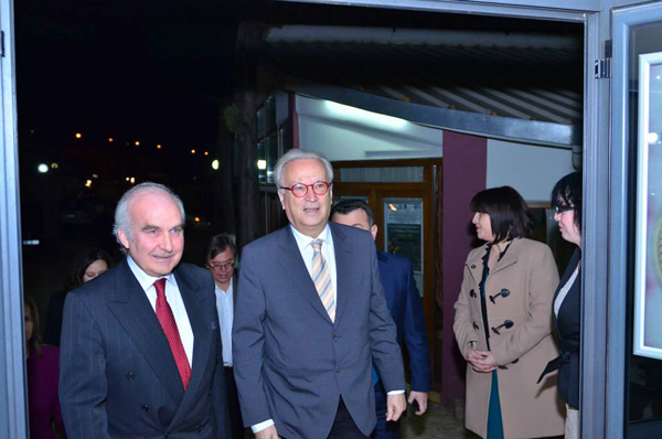 Hannes Swoboda – Bisedë e hapur me studentët rreth integrimit të Shqipërisë në BE dhe sfidat përpara.