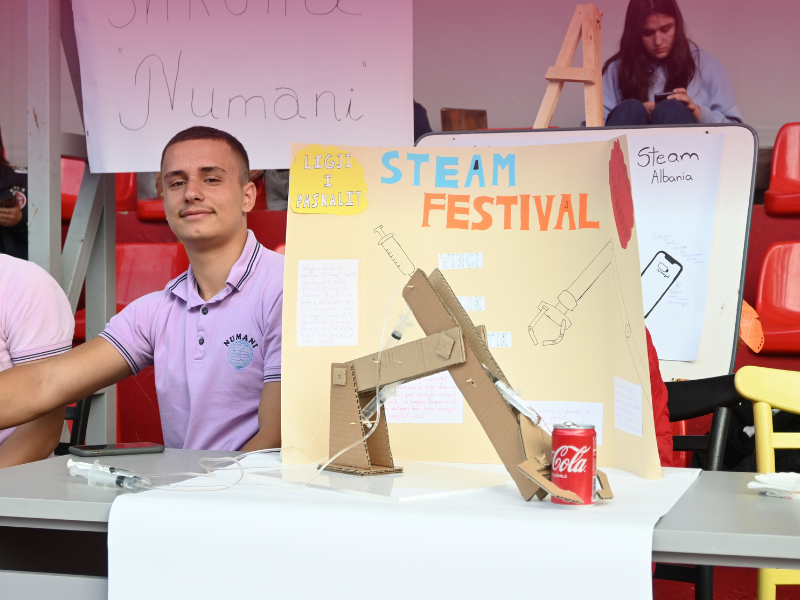 Tirana Steam Fair - Sukses në Universitetin Barleti
