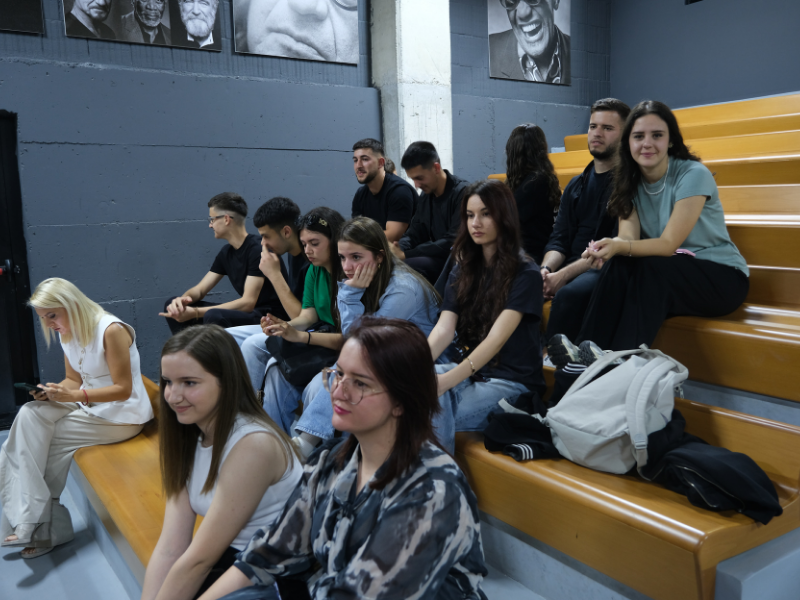 Leksion i Hapur mbi Mundësitë Globale të Punës në Epokën Digjitale