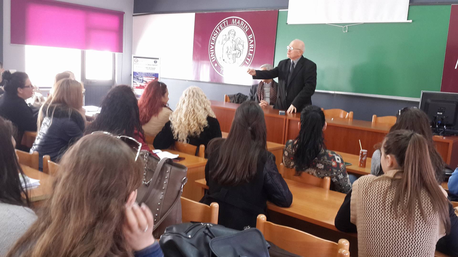 Leksion mbi komunikimin gjuhësor!