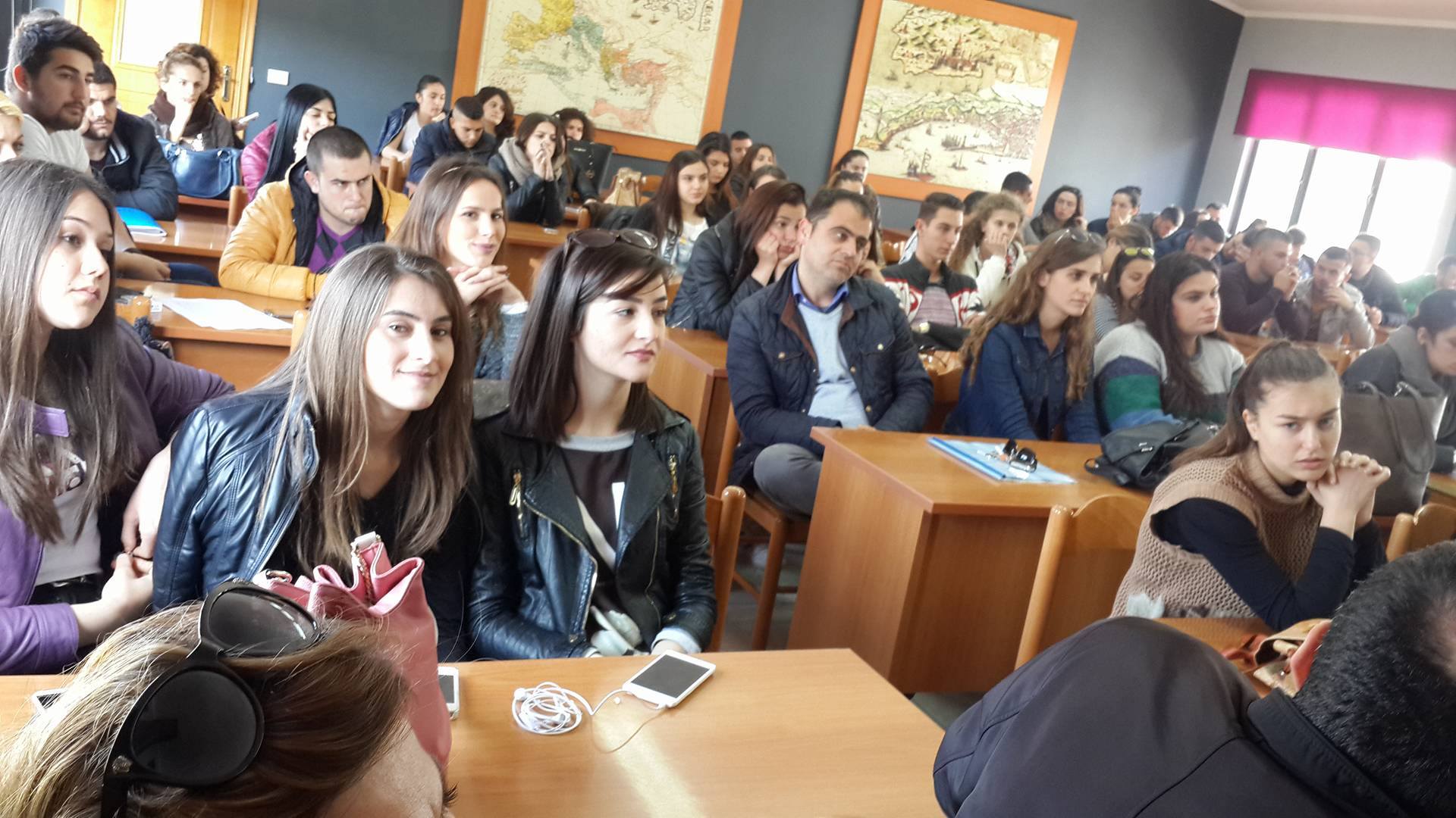 Leksion mbi komunikimin gjuhësor!