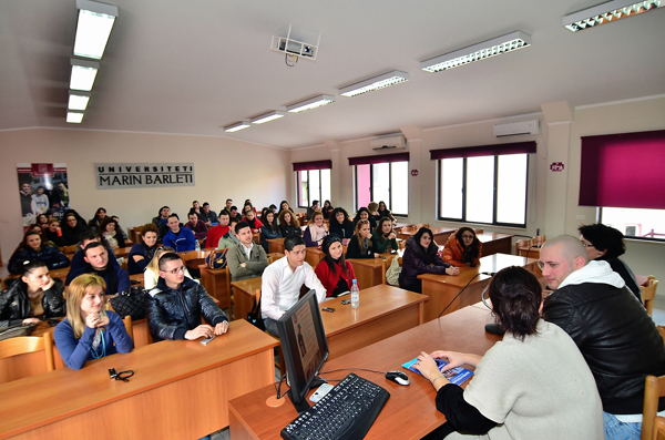 Java e Klubeve Studentore ne UB 10 Janar - 13 Janar 2012