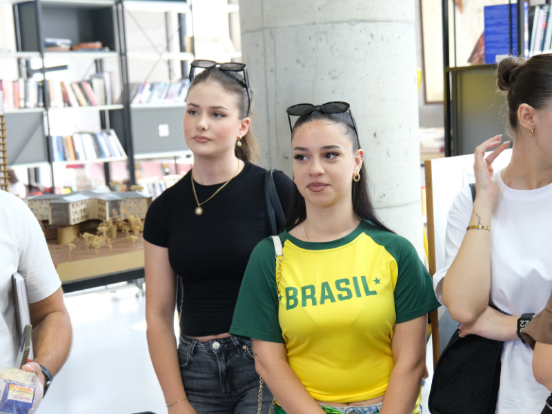 “Shëndeti oral dhe fuqia e preparateve natyrale”