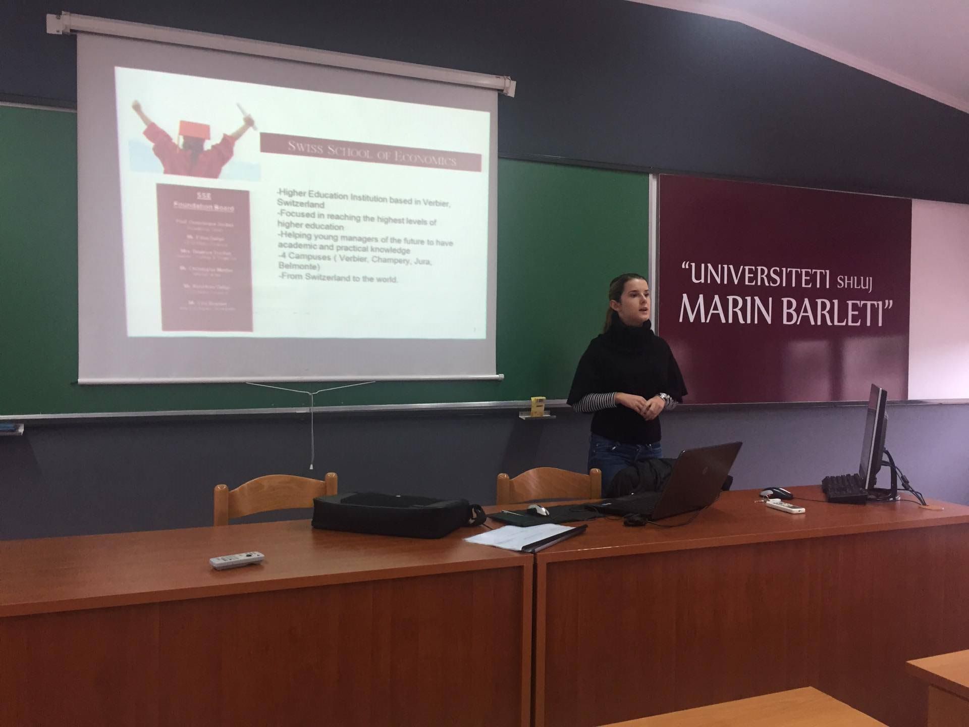 Prezantim nga Studentja Alumni e Barleti