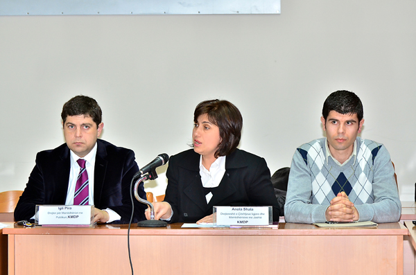 Panel ndërgjegjësues rreth mbrojtjes së të dhënave personale në universitetin 