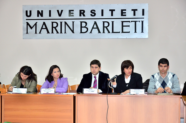 Panel ndërgjegjësues rreth mbrojtjes së të dhënave personale në universitetin 