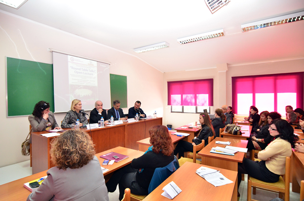 Tavolinë e rrumbullakët rreth rolit të dialogut në ndryshimin e sistemit autoritar në Poloni dhe Hungari