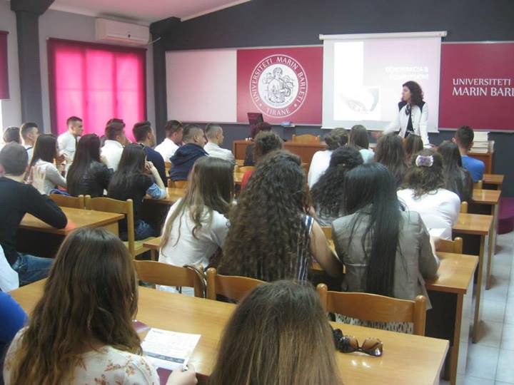 Trajnim me shkollën e mesme “Bota e Diturisë”, Fier