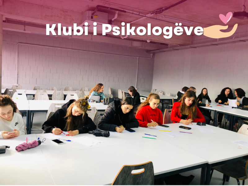 Studentët e viteve të para prezantohen me Klubin e Psikologëve