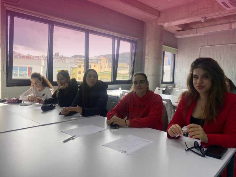 Studentët e viteve të para prezantohen me Klubin e Psikologëve