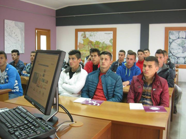 Trajnim me shkollën "Loro Borici", Tiranë